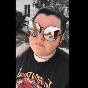 Meet your Posher, Meg